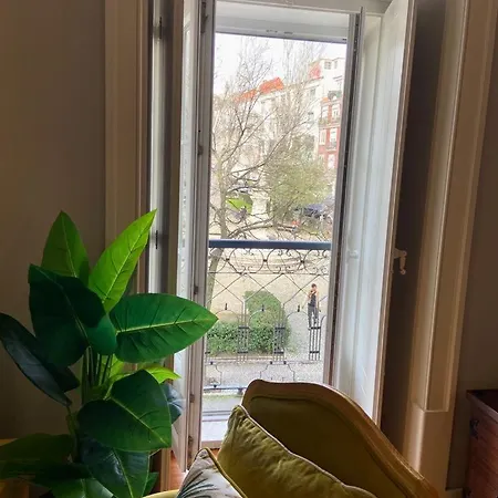 Apartment Exuberante Refugio No Centro De Lissabon