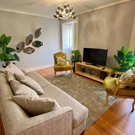 Exuberante Refugio No Centro De * ליסבון